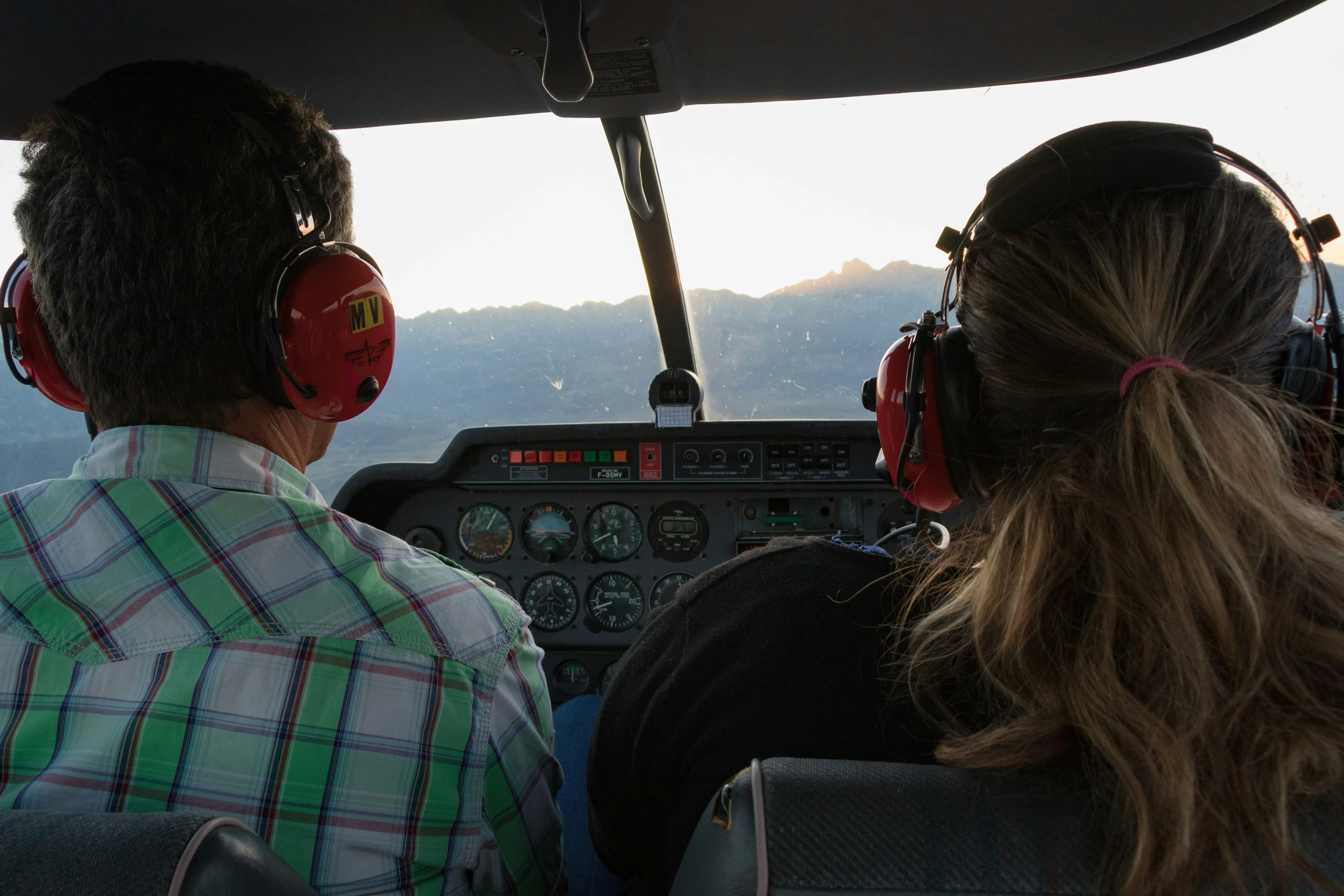 Echo Aviation student practicing commercial maneuvers