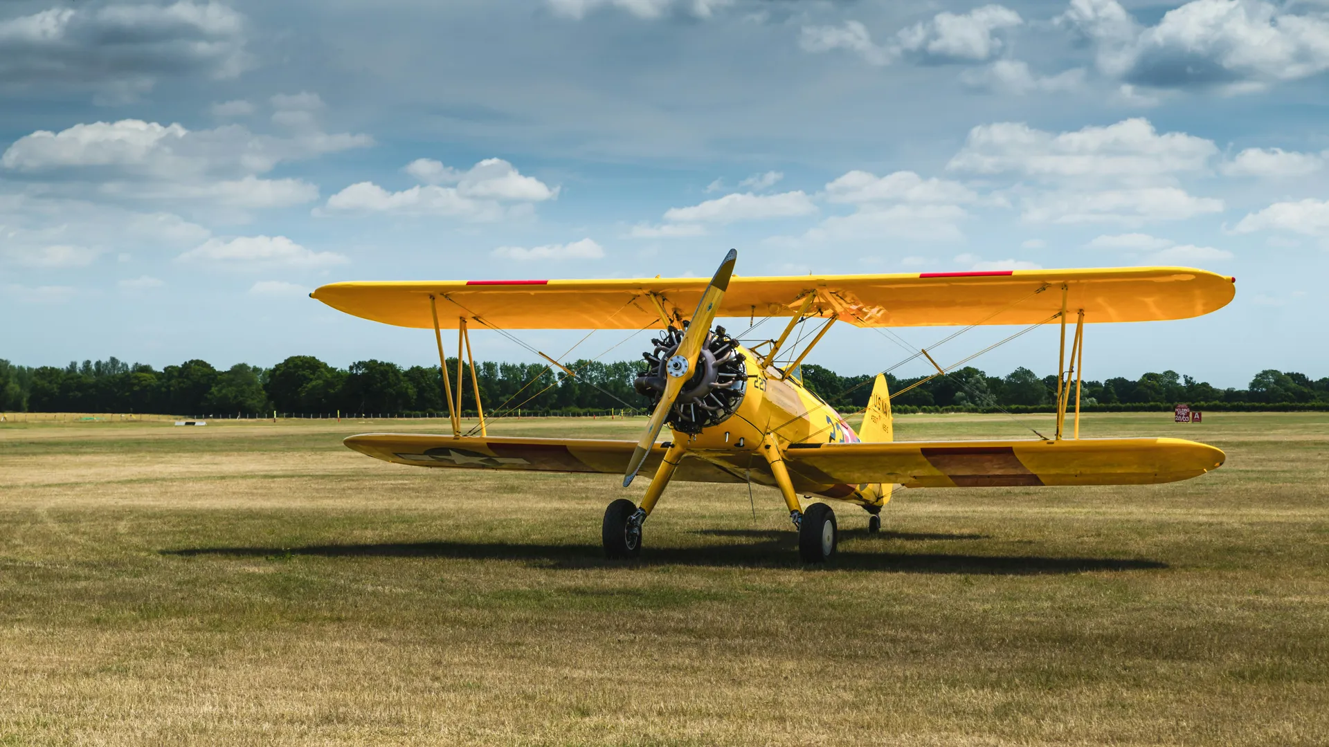 Echo Aviation flight training over scenic landscapes