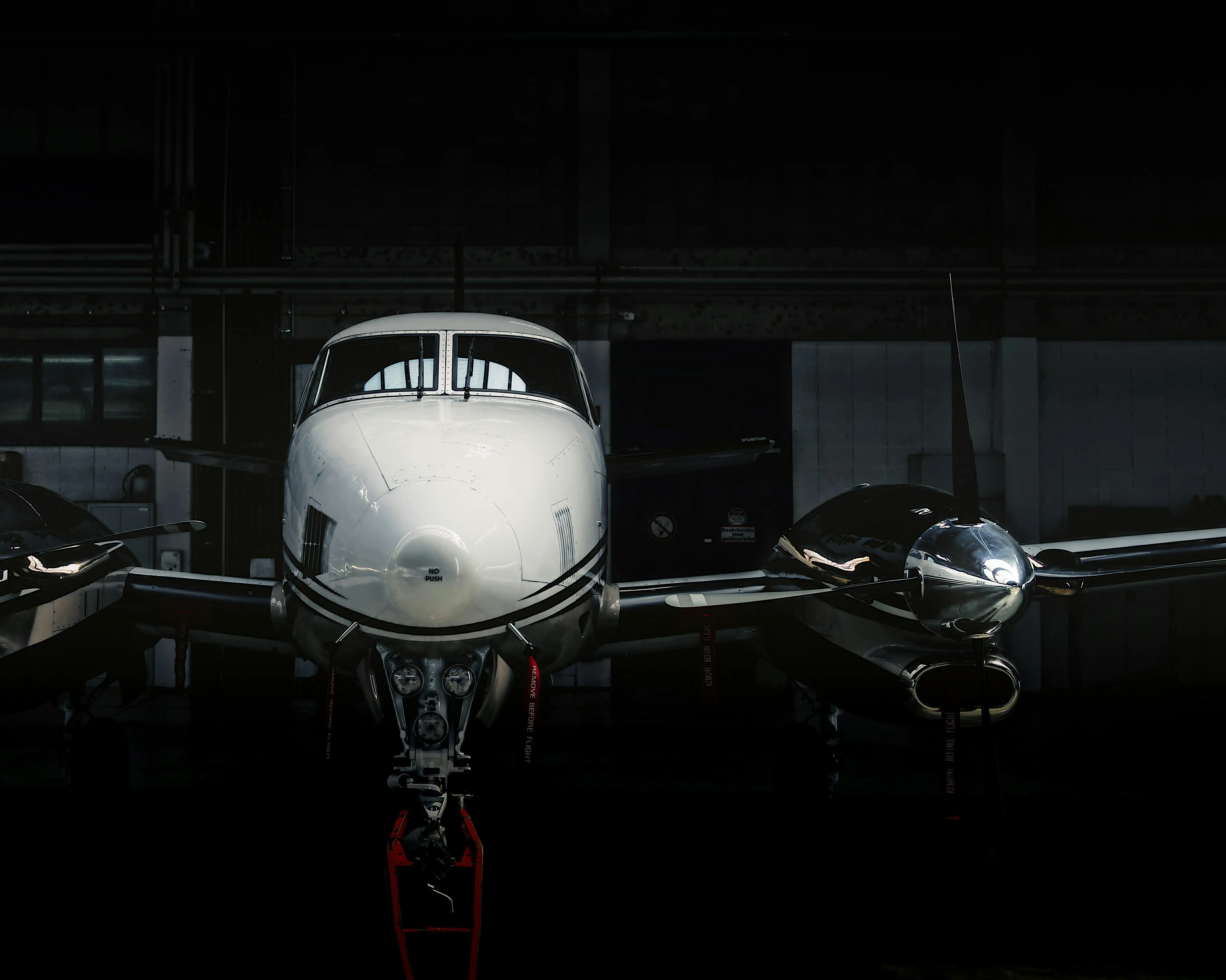 Echo Aviation student pilot in a multi-engine aircraft